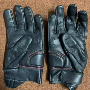 Guantes de Motociclismo para Hombre OEM 100% de Alta Calidad, Fibra de Carbono Dura/TPU, Cuero Sintético con Agarre de Silicona para Uso Diario - Product Image 1