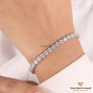 Pulsera de tenis de diamantes cultivados en laboratorio CVD de 8 quilates, corte redondo, estilo clásico y elegante para mujer, claridad VVS-VS, color D-E-F, oro macizo de 14k - Product Image 3