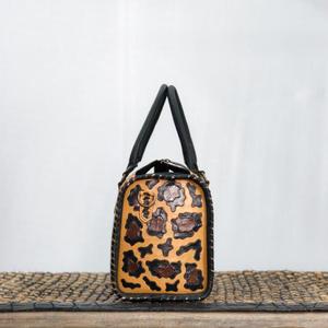 Bolso de Mano de Cuero de Lujo con Estampado de Leopardo, Asa Superior y Cierre de Cremallera - Product Image 2
