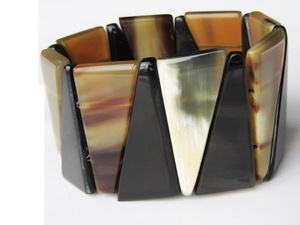 SOFIYA CRAFT Juego de Brazaletes de Acero Inoxidable Chapado en Oro para Hombre, Brazaletes Anchos de Color Bronce Natural, Joyería Étnica de Moda - Product Image 2