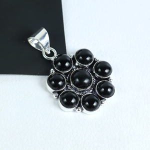 Colgante de Flor de Ónix Negro Natural, Chapado en Plata de Ley 925, Joyería de Racimo de Piedras Múltiples, Collar de Moda al por Mayor - Product Image 1