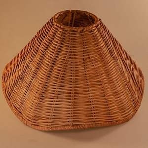 Lámpara Colgante de Bambú y Ratán al por Mayor, Pantalla de Luz Hecha a Mano, Accesorio de Iluminación para Ambiente Interior, Fabricada por KingCraftViet - Product Image 1