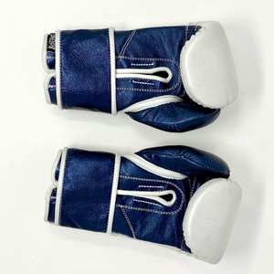 No Boxing No Life Guantes de Boxeo Profesionales de Cuero - Blanco y Azul Marino con Cierre de Velcro para Entrenamiento - Product Image 6