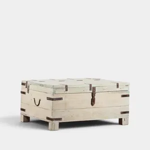 Baúl de Almacenamiento de Madera Reciclada con Herrajes Metálicos, Tapa con Bisagras Rectangular, Diseño Industrial, Mesa de Centro - Product Image 1