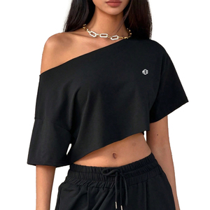 Top Corto Asimétrico Y2K con Hombros Descubiertos para Mujer, Camiseta Negra de Manga Corta con Dobladillo Desigual, Estilo Holgado, Blusa de Verano para Streetwear - Product Image 1