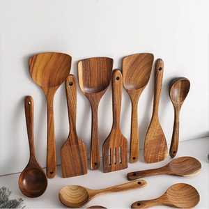 Juego de cubiertos de lujo con mango de madera oscura, de acero inoxidable pulido a espejo, con empuñaduras de madera dura texturizada - Product Image 3