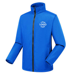 Veste de voyage en gros, veste softshell en polyester 300 g/m², veste d'hiver avec logo personnalisé pour les détaillants américains de produits de plein air - Product Image 3