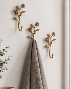 Perchero de pared metálico moderno con 2 ganchos de doble punta y puntas de bola para montaje en puerta o pared - Product Image 2