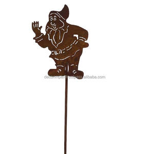 ไม้เสียบต้นไม้ในสวนดีไซน์ทันสมัยทำจากโลหะตกแต่งอย่างหรูหราพร้อมแท่งโลหะคุณภาพทนทาน - Product Image 1