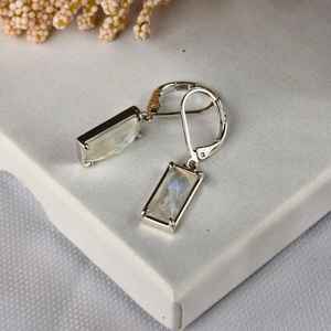 Boucles d'oreilles pendantes en argent sterling avec pierre de lune rectangulaire, pierres précieuses naturelles, bijoux pour femmes, cadeau élégant pour elle - Product Image 5