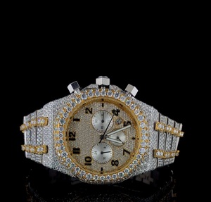 Reloj Analógico de Lujo Antiguo de Acero Inoxidable con Incrustaciones de Diamantes Moissanite, Claridad VVS, Regalo Personalizado para Hombres y Mujeres - Product Image 1