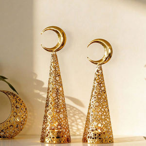 Macetas Decorativas de Metal Medianas Hechas a Mano con Diseño Islámico para Eid y Ramadán, Opciones Personalizables para el Hogar y la Oficina - Product Image 2