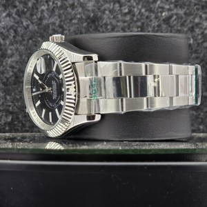Reloj Mecánico Automático de Lujo para Hombre, Acero Inoxidable, Bisel Estriado, Función GMT, Analógico, Cristal de Zafiro Negro, 10 Bar Resistente al Agua - Product Image 3