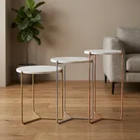 Tables d'appoint modernes avec plateau en faux marbre et structure en métal, meubles de salon au design contemporain