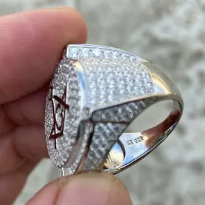 Bague pour homme en argent sterling plaqué or rose, sertie de moissanite et de diamants de laboratoire, motif symbole maçonnique, style Hip Hop, de luxe et de caractère - Product Image 3