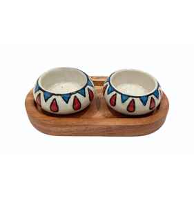 Bandeja de Madera de Acacia con Juego de Tazones de Cerámica para Salsas - Juego Moderno Hecho a Mano, Ecológico y Duradero para Servir Aperitivos - Product Image 4