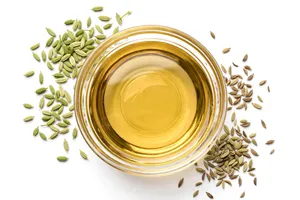 Aceite Esencial de Semilla de Hinojo Premium RARE HANU 100% Puro y Natural Destilado al Vapor para Cuidado de la Piel y el Cuerpo, Cuidado del Cabello, Masajes y Aromaterapia - Product Image 2