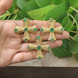 18k Gold Plated Texture Green Onyx Gemstone Round Shape Cross Women <b>Fashion</b> <b>Necklace</b> Wholesale Brass Minimalist Fancy Jewelry - Product Image 2
