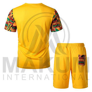 Conjunto de camisa de manga corta y pantalones cortos de verano con logotipo de marca privada para hombre, tela fresca, conjunto informal de dos piezas. - Product Image 2