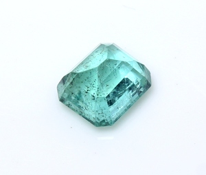 Esmeralda natural certificada por IGI de 1.81 quilates, corte octogonal facetado, verde azulado, calidad súper fina, piedra para joyería, Rajasthan, India - Product Image 4