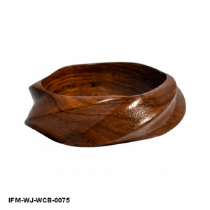 Brazalete geométrico de madera natural hecho a mano, brazalete de madera curvada tallada a mano para mujer, regalo para ella. - Product Image 4