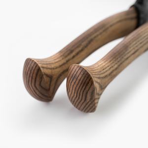 Juego de 2 Cuchillas para Pizza Mini con Estuche de Cuero, Hoja de Acero Forjado y Mango de Madera para Cortar Pizza - Product Image 2