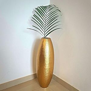 Jarrón de Flores Dorado Martillado de Lujo LINEA, Jarrón Decorativo de Metal Dorado Moderno con Acabado Mate para Mesa, Centro de Mesa para Bodas - Product Image 3
