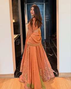 Salwar Bordado con Diseño de Melocotón y Dupatta, Traje Tradicional de Secado Rápido para Bodas y Fiestas para Mujer - Product Image 1