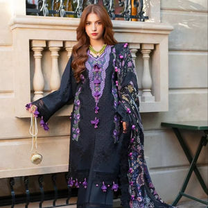 Collection SSUMAIRA – Ensemble formel 3 pièces brodé motif poulet Kari pour femme, idéal Diwali – Séchage rapide et sans plis - Product Image 1