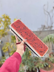 Étui en cuir repoussé à la main résistant à la chaleur pour fer à friser, style western, en peau de bête, organisateur parfait pour outils capillaires - Vente en gros 2026 - Product Image 5