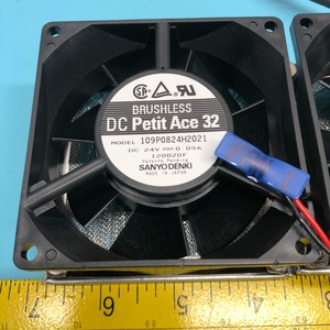 AMAT 0020-22872 <b>Spacer</b>, Upper Bearing, Shutter - Trusted Global Legacy Semiconductor Equipment and Parts at - Product Image 3
