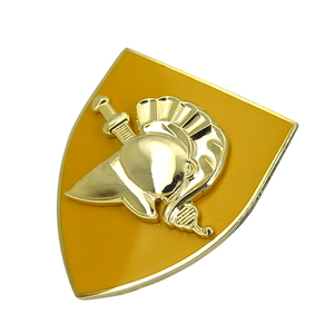 Épingles <span class=keywords><strong>à</strong></span> revers en métal plaqué or personnalisables avec technique de frappe <span class=keywords><strong>à</strong></span> chaud, émail doux, forme personnalisée, accessoires <span class=keywords><strong>à</strong></span> <span class=keywords><strong>vis</strong></span>/écrou - Product Image 1