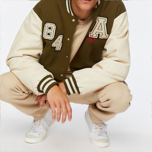 OEM Sportswear Wool Body Leather Sleeve Varsity Jacket Top Quality College Men's Olive Cream Reversible Winter Men's Jackets - Product Image 5