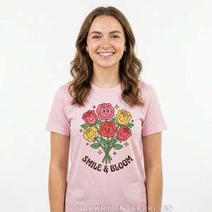 Camiseta Personalizada con Estampado de Planetas para Mujer, Venta al por Mayor, Azul Marino, Algodón, Diseño Espacial, Fabricante OEM, Tops Celestiales Casuales para Dama - Product Image 4