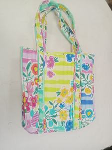 Sac fourre-tout matelassé artisanal en coton uni, imprimé au bloc traditionnel de Jaipur, avec bandoulière, en tissu doux et rembourré, écologique, pour femme - Product Image 5