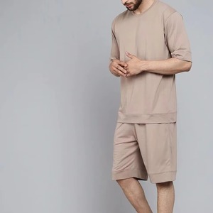 Ensemble de T-shirts de Fitness 100% Coton du Fabricant, Unisexe, Grammage Lourd, Haute Qualité, Impression Personnalisée, Short et T-shirt pour Homme - Product Image 6