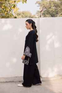 Camisa y Pantalón Bordados. Tela: Marina. Ajuste suave y cómodo: Fácil de poner - Product Image 6