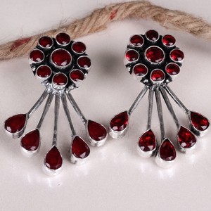 Pendientes colgantes de latón oxidado con flor de moda y piedra de granate roja, chapados en plata antigua, para mujer, para fiesta, joyería al por mayor - Product Image 5