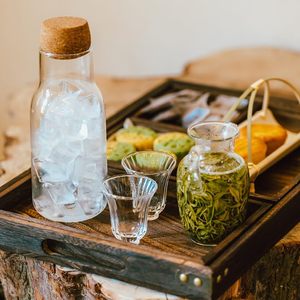 ถาดไม้มะม่วงแฮนด์เมดแพ็ค3ชิ้นพร้อมมือจับถาดเสิร์ฟแบบชนบทสำหรับเตียงโซฟาโต๊ะกาแฟออตโตมันอาหารเช้า - Product Image 5