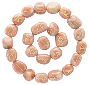 Juego de Piedras Rúnicas Pulidas de Piedra Lunar Melocotón Natural, 25 Piezas, Grabadas con Futhark, Forma Irregular, Estilo Religioso REIKI, Adivinación - Product Image 1