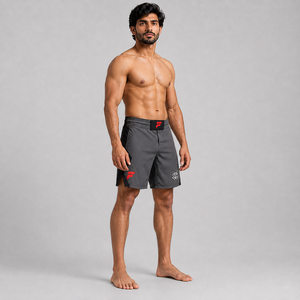 Shorts MMA haute performance conçus avec un tissu léger, une coupe flexible et des coutures durables pour l'entraînement professionnel. - Product Image 3