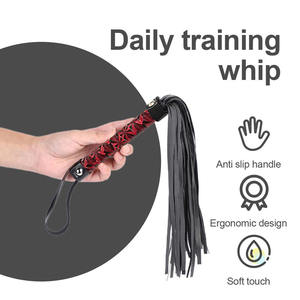 Látigo de Entrenamiento Diario con Mango de Cuero PU Trenzado Rojo y Borla Negra para Uso Ecuestre - Product Image 4