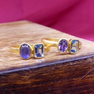 Anillo Clásico de Plata de Ley 925 Chapado en Oro con Topacio Azul para Mujer, Joyería para Bodas - Product Image 3