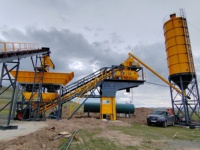 Centrale à béton mobile compacte YHZS75, 75m3/h, système de contrôle PLC, installation et transport faciles