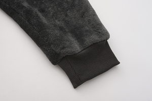 En gros, Couverture-couverture à capuche en peluche douce et confortable, motif personnalisé, style moderne, vêtement de nuit une pièce - Product Image 5