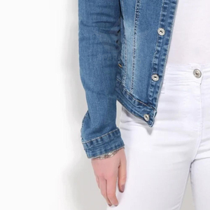 Custom Women's Slim Fit Light Blue <b>Denim</b> <b>Jacket</b> Button Front Long Sleeve Stretch Jean <b>Jacket</b> with Chest Pockets Wholesale - Product Image 3