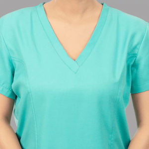 Ensemble de tenues médicales personnalisées en gros pour femmes : Blouse à col en V à manches courtes et pantalon cargo, vêtements d'hôpital extensibles - Product Image 5