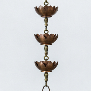 Chaîne de pluie décorative en cuivre artisanal en forme de lotus pour gouttière extérieure, jardin, maison, patio - Product Image 2