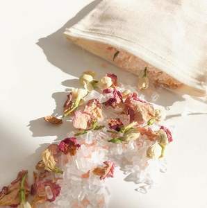 Cristaux de sel de l'Himalaya à la lavande naturelle de qualité supérieure, sculptés avec de l'huile parfumée, relaxation profonde, soin apaisant pour le corps, soin spa - Product Image 1