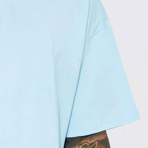 เสื้อยืดโอเวอร์ไซส์สำหรับผู้ชายยุคใหม่ ทรงหลวม ระบายอากาศได้ดี ผลิตจากผ้าฝ้าย เหมาะสำหรับสตรีทแวร์ ชุดลำลอง สไตล์ฤดูร้อน และสวมใส่สบาย - Product Image 5